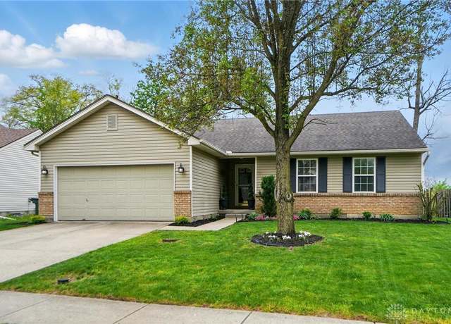 Property at 4116 Eagle Watch Way, Dayton, OH 45424, 3 beds, 2 baths