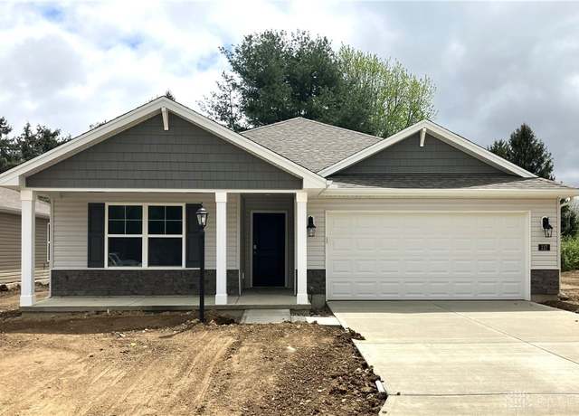 Property at 117 Arlington Dr, Eaton, OH 45320, 3 beds, 2 baths