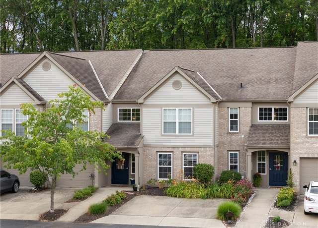 Property at 9925 Edgewood Ln, Sharonville, OH 45241, 2 beds, 2 baths