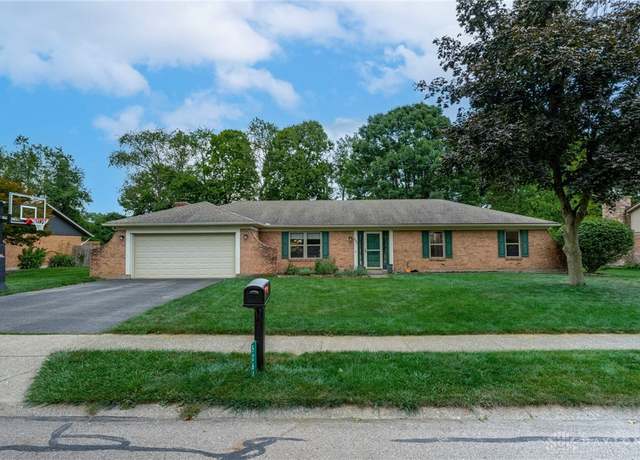 Property at 5264 Applecreek Rd, Centerville, OH 45429, 3 beds, 2 baths