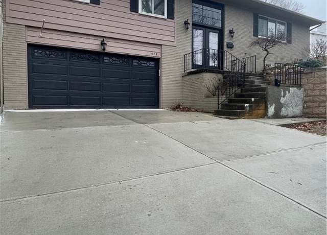 Property at 1314 Ridgeview Ave, Dayton, OH 45409, 4 beds, 2.5 baths