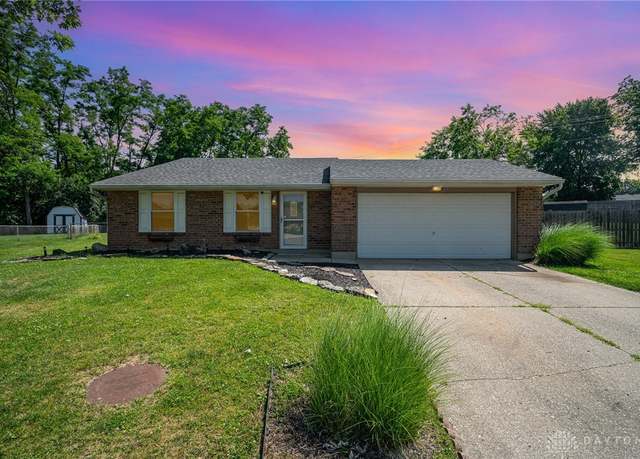 Property at 7839 Crestline Ct, Dayton, OH 45424, 3 beds, 2 baths