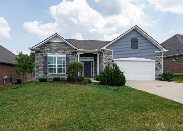 Property at 10162 Chedworth Dr, Dayton, OH 45458, 3 beds, 2 baths