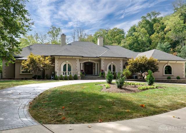 Property at 1658 W Alex Bell Rd, Washington Twp, OH 45459, 3 beds, 4 baths