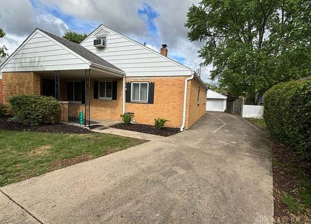 Property at 5048 Pensacola Blvd, Moraine, OH 45439, 4 beds, 2 baths