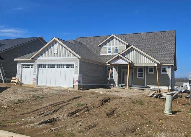 Property at 2096 High Wheel Dr, Xenia, OH 45385, 3 beds, 2.5 baths