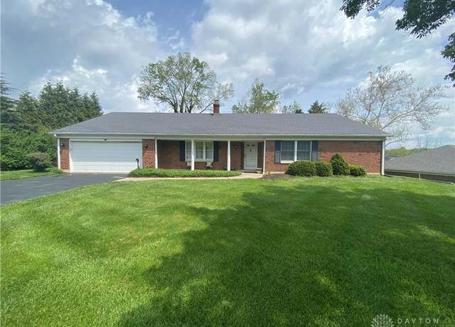 Property at 925 Cedar Creek Cir, Dayton, OH 45459, 3 beds, 2 baths