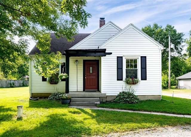 Property at 4401 S Springfield Xenia St, Green Twp, OH 45506, 4 beds, 2 baths