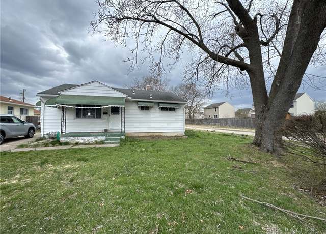 Property at 2371 Winwood Ave, Moraine, OH 45439, 3 beds, 1 bath