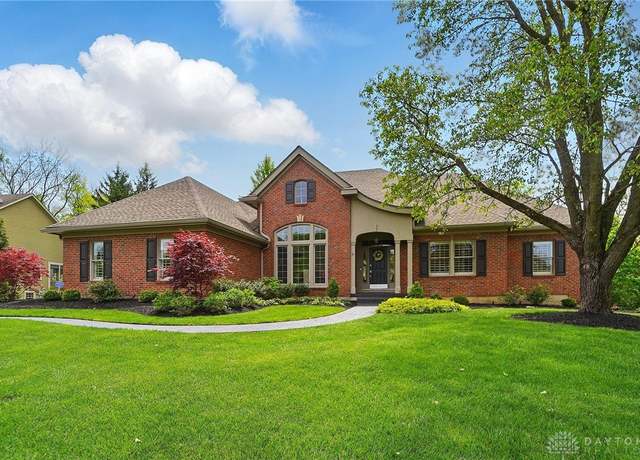 Property at 10647 Falls Creek Ln, Dayton, OH 45458, 4 beds, 3.5 baths
