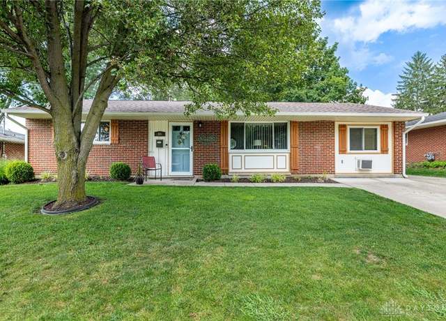 Property at 90 W Factory Rd, Springboro, OH 45066, 4 beds, 2.5 baths