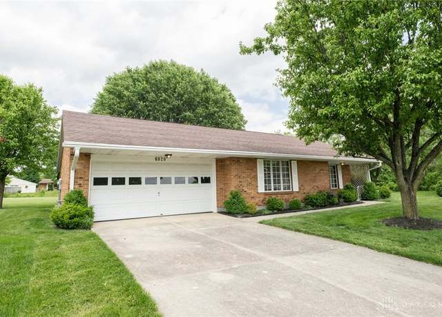 Property at 6820 Willow Creek Dr, Dayton, OH 45424, 2 beds, 2 baths