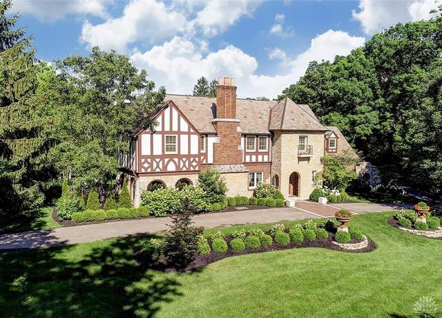Property at 3525 Blossom Heath Rd, Kettering, OH 45419, 4 beds, 4 baths