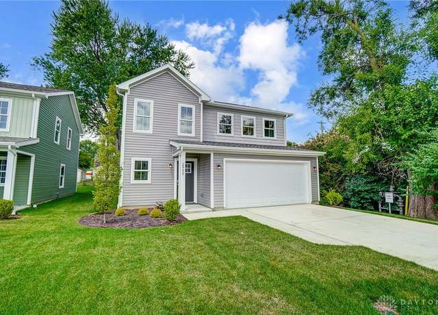 Property at 2905 Acorn Dr, Kettering, OH 45419, 3 beds, 3 baths