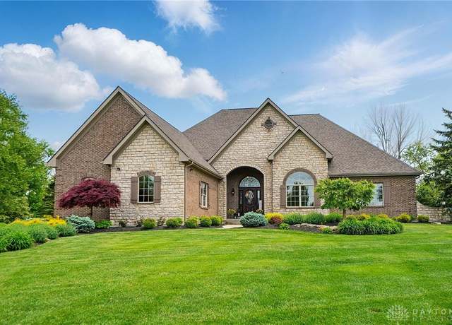 Property at 8242 Wilde Ct, Clearcreek Twp, OH 45068, 4 beds, 4 baths
