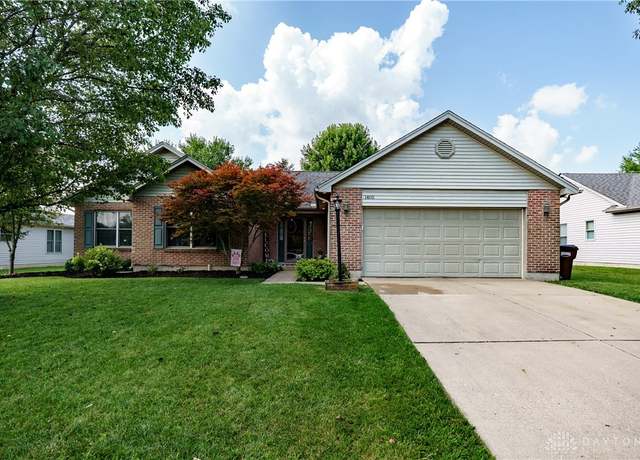Property at 1405 Adamsmoor Dr, Waynesville, OH 45068, 3 beds, 2 baths
