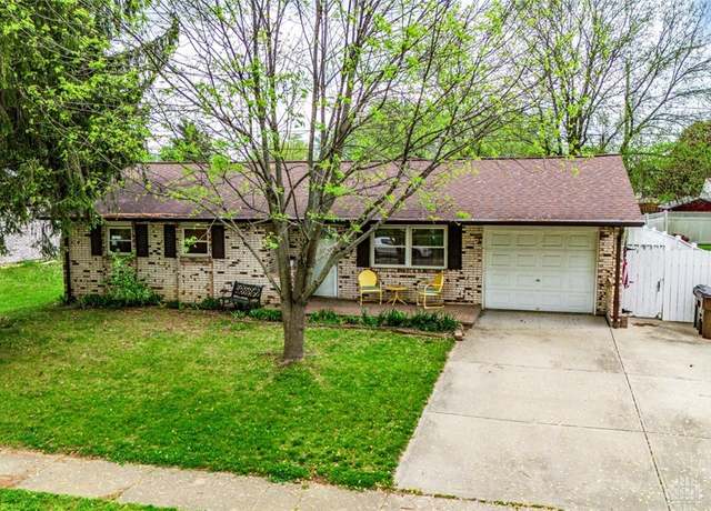 Property at 1579 Commonwealth Dr, Xenia, OH 45385, 3 beds, 2 baths