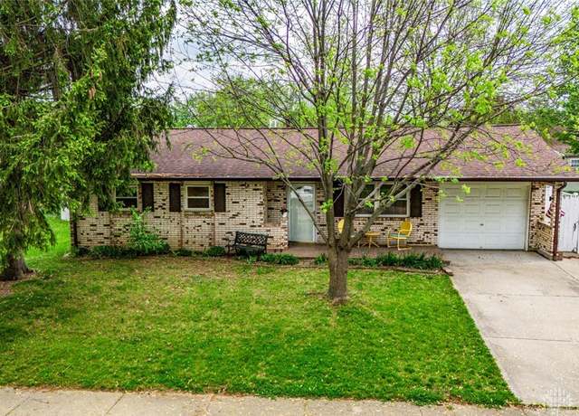 Property at 1579 Commonwealth Dr, Xenia, OH 45385, 3 beds, 2 baths