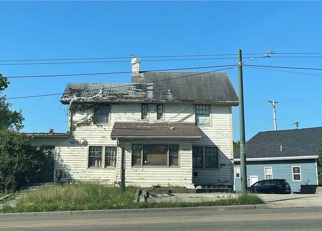 Property at 1900, 1902, 1904 Salem Ave #1900, Dayton, OH 45406, 4 beds, 2.5 baths