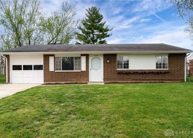 Property at 2222 Carolina Dr, Xenia, OH 45385, 3 beds, 1 bath