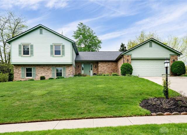 Property at 3889 Eagle Point Dr, Beavercreek, OH 45430, 3 beds, 3 baths