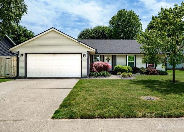 Property at 9900 Lincolnshire Rd, Miamisburg, OH 45342, 3 beds, 2 baths