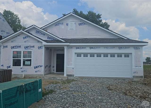 Property at 1211 Plymouth Ave, Piqua, OH 45356, 3 beds, 2 baths