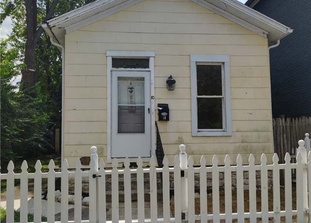 Property at 10 Centre St, Dayton, OH 45403, 2 beds, 1 bath