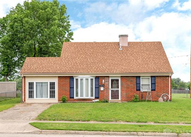 Property at 1418 Seminole Dr, Xenia, OH 45385, 4 beds, 2 baths
