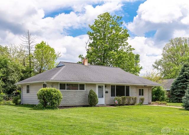 Property at 3832 Saranac Dr, Dayton, OH 45429, 3 beds, 1 bath