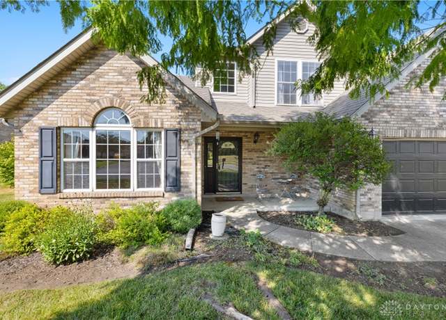Property at 6331 Riverbend Dr, Dayton, OH 45415, 3 beds, 2.5 baths