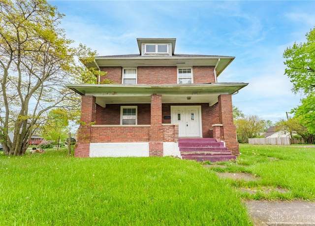 Property at 1307 S Limestone St, Springfield, OH 45505, 4 beds, 2 baths