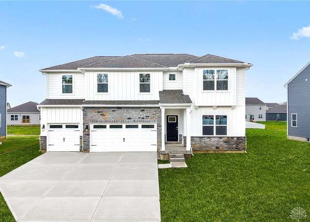 Property at 7944 Parsley Pl, Clayton, OH 45315, 4 beds, 2.5 baths