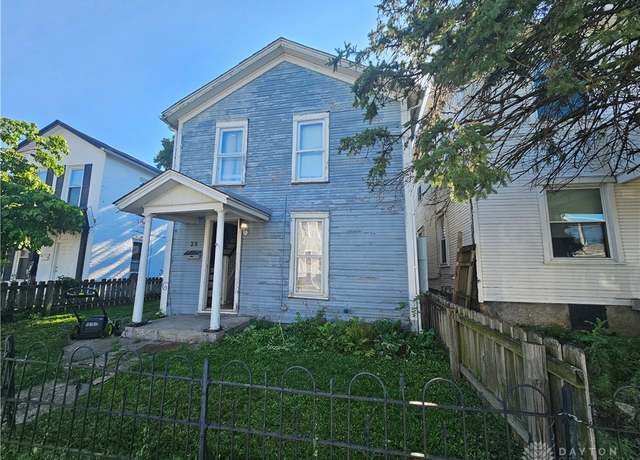 Property at 28 S Terry St, Dayton, OH 45403, 3 beds, 1 bath