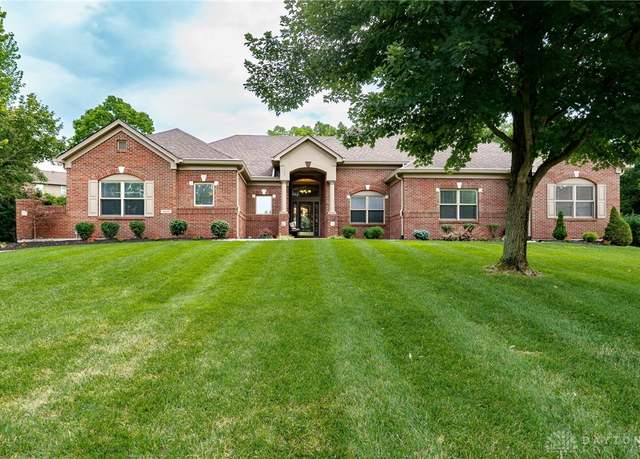 Property at 4660 Ashbrook Trl, Middletown, OH 45042, 4 beds, 3.5 baths