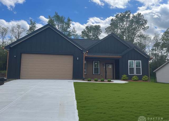 Property at 316 Skinner Dr, Dayton, OH 45426, 3 beds, 2 baths