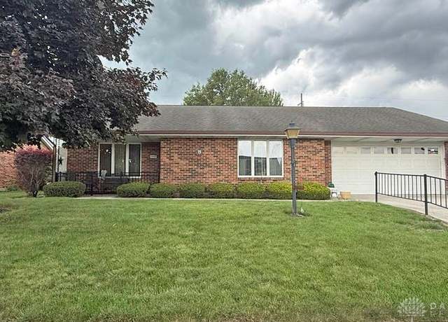 Property at 612 Westview Dr, Piqua, OH 45356, 2 beds, 2 baths
