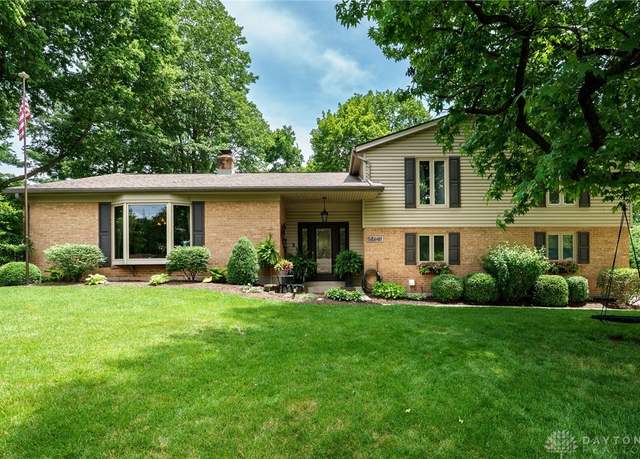 Property at 5516 Anne Ln, Washington Twp, OH 45459, 3 beds, 2.5 baths