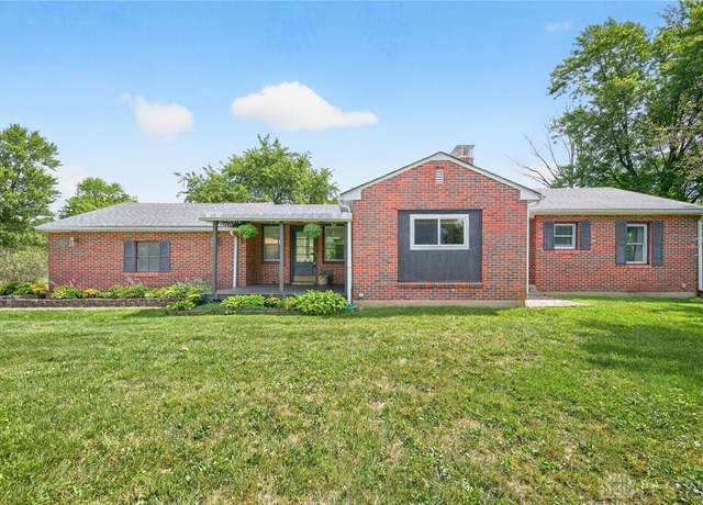 Property at 1946 N Longview St, Beavercreek, OH 45432, 2 beds, 2 baths