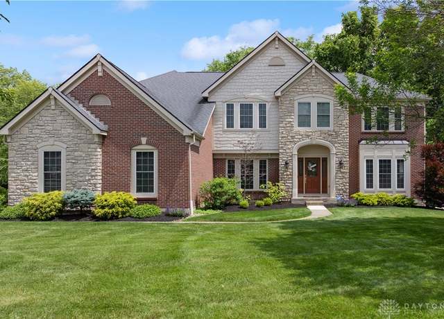 Property at 2506 Hingham Ln, Dayton, OH 45459, 4 beds, 3.5 baths