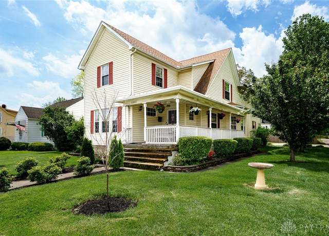 Property at 1001 Watervliet Ave, Dayton, OH 45420, 5 beds, 3 baths