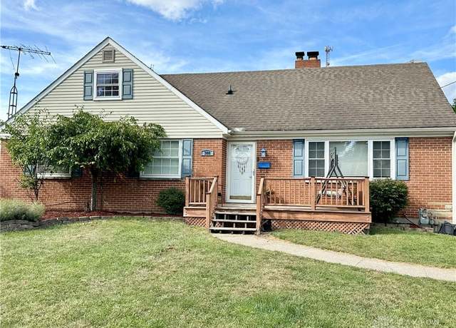 Property at 308 Canterbury Dr, Springfield, OH 45503, 5 beds, 2 baths
