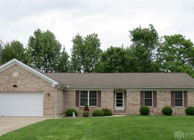 Property at 3360 Seven Point Ct, Sidney, OH 45365, 4 beds, 2 baths