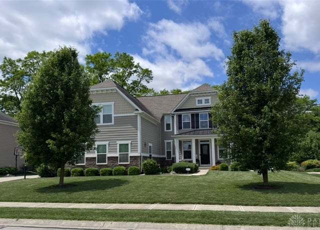 Property at 212 Triple Crown Dr, Vandalia, OH 45377, 6 beds, 3.5 baths