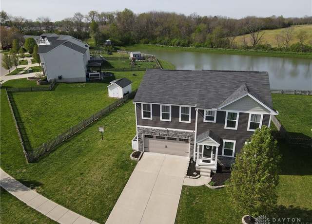Property at 1192 Shannon Ln, Xenia, OH 45385, 4 beds, 3.5 baths