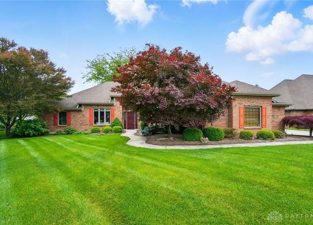 Property at 1403 Timshel St, Sugarcreek Twp, OH 45440, 3 beds, 2.5 baths