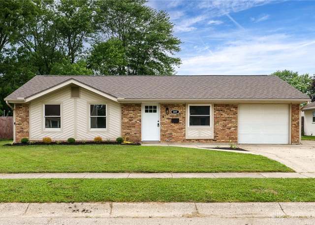 Property at 809 Bayberry Dr, New Carlisle, OH 45344, 3 beds, 2 baths