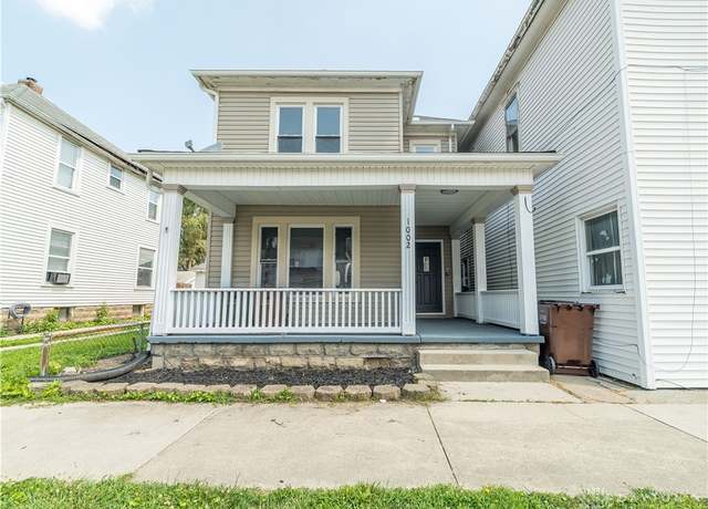 Property at 1002 Park Ave, Piqua, OH 45356, 4 beds, 2.5 baths