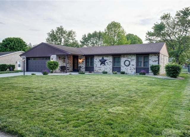 Property at 1142 Howard Dr, Greenville, OH 45331, 3 beds, 2 baths