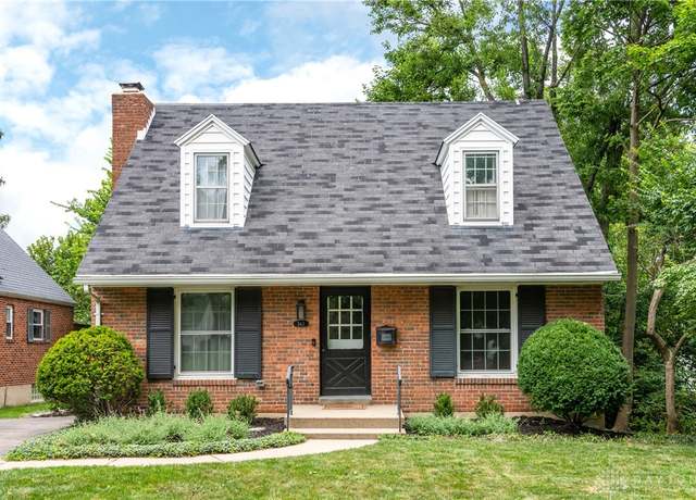 Property at 343 East Dr, Oakwood, OH 45419, 4 beds, 1.5 baths